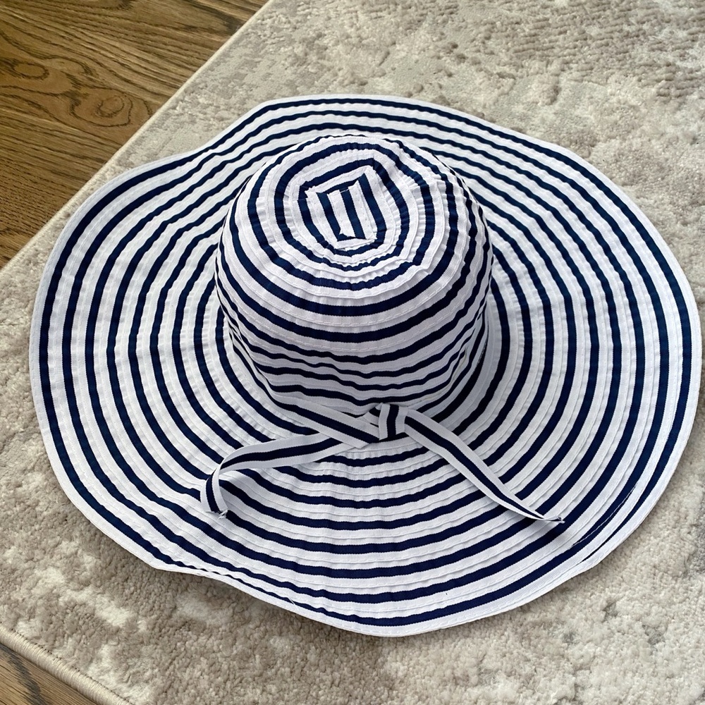 Panama Jack Navy and White Striped Sun Hat